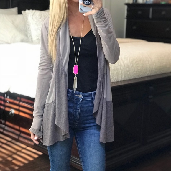 Olive Olivia Cardigan - Picture 1 of 7